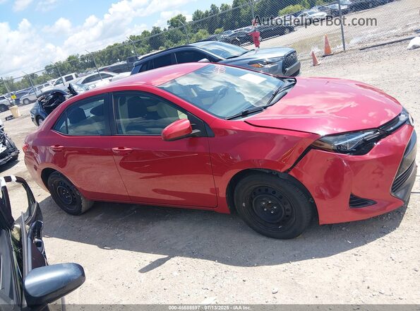 2T1BURHE0HC911030 2017 TOYOTA COROLLA Red Widok wnętrza z tyłu