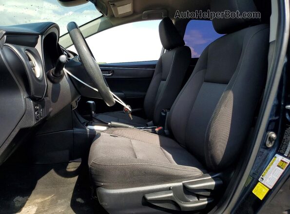 2T1BURHE0HC928958 2017 TOYOTA COROLLA Blue Widok wnętrza z przodu
