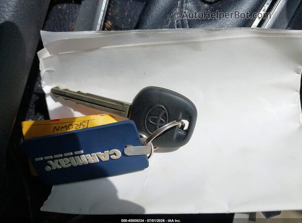 2T1BURHE0JC030365 2018 TOYOTA COROLLA Белый Вид панели приборов