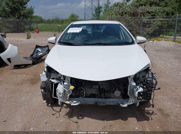 2T1BURHE0JC030365 2018 TOYOTA COROLLA Белый Вид щитка приборов
