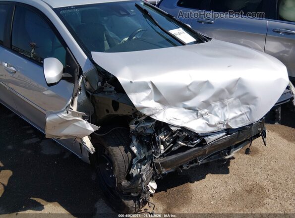 2T1BURHE0JC058540 2018 TOYOTA COROLLA Silver Front view