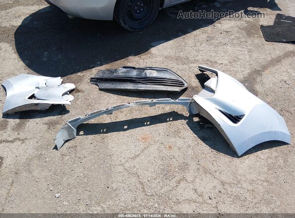 2T1BURHE0JC058540 2018 TOYOTA COROLLA Silver Instrument cluster view