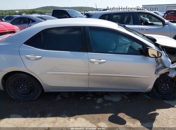 2T1BURHE0JC058540 2018 TOYOTA COROLLA Silver 360 interior view