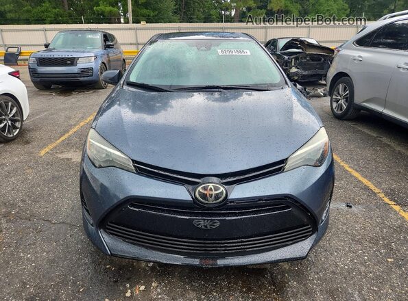2T1BURHE0JC084491 2018 TOYOTA COROLLA Blue Widok z przodu