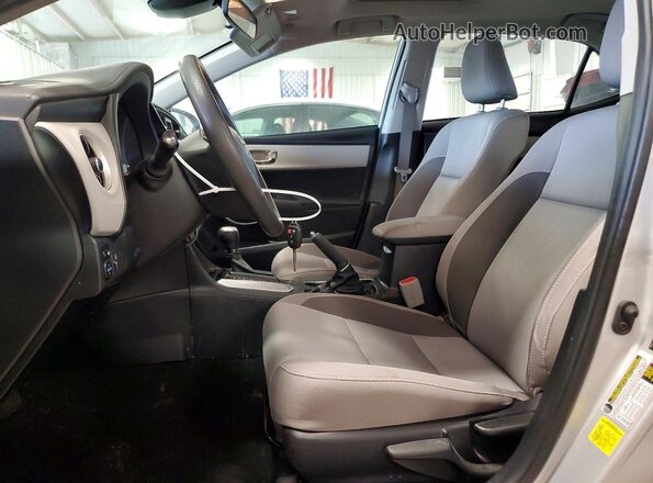 2T1BURHE0JC108160 2018 TOYOTA COROLLA Silver Vista interior delantera