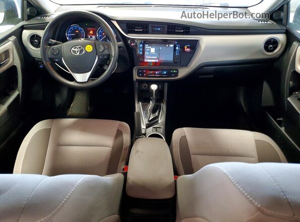 2T1BURHE0JC108160 2018 TOYOTA COROLLA Silver Vista del salpicadero