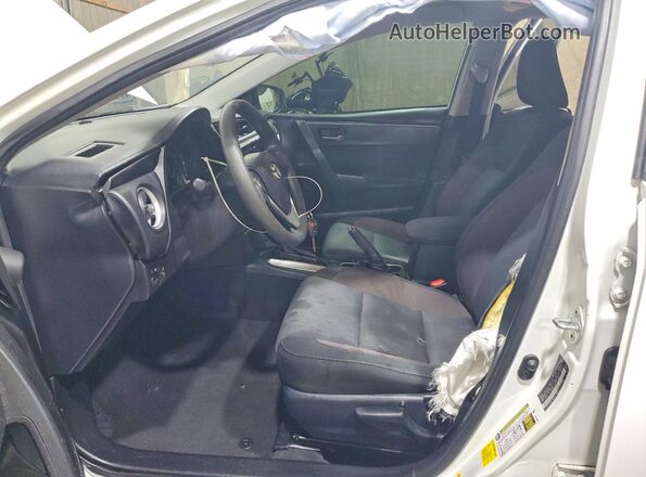 2T1BURHE0KC166982 2019 TOYOTA COROLLA Белый Вид салона спереди