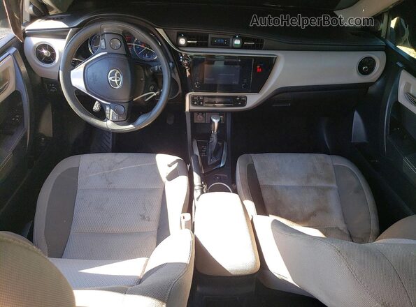2T1BURHE0KC216425 2019 TOYOTA COROLLA Silver წინა პანელის ხედი