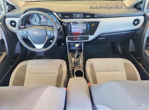 2T1BURHE1HC813057 2017 TOYOTA COROLLA Gray Vista del salpicadero