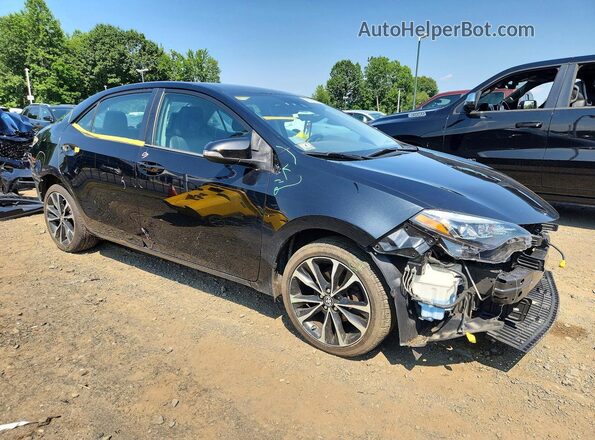 2T1BURHE1JC063794 2018 TOYOTA COROLLA Черный Передняя правая четверть