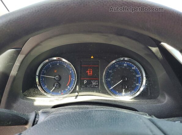 2T1BURHE1JC065576 2018 TOYOTA COROLLA Red Вид щитка приладів