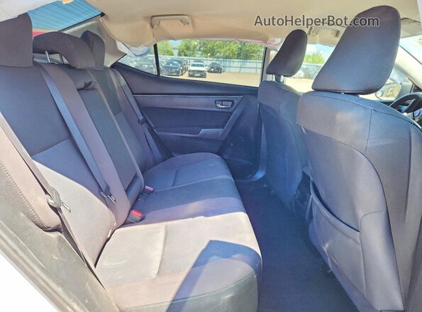 2T1BURHE1JC074343 2018 TOYOTA COROLLA Silver Rear seats view