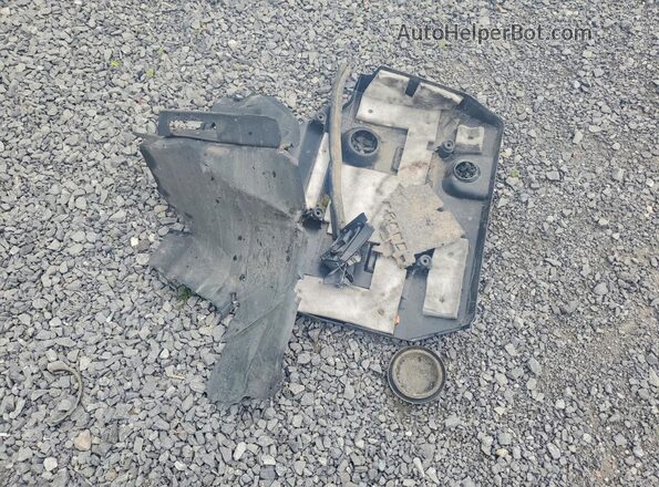 2T1BURHE1JC076139 2018 TOYOTA COROLLA Gray Widok komory silnika