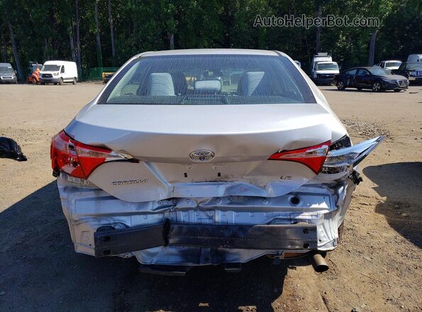 2T1BURHE1JC965913 2018 TOYOTA COROLLA Silver Rear view