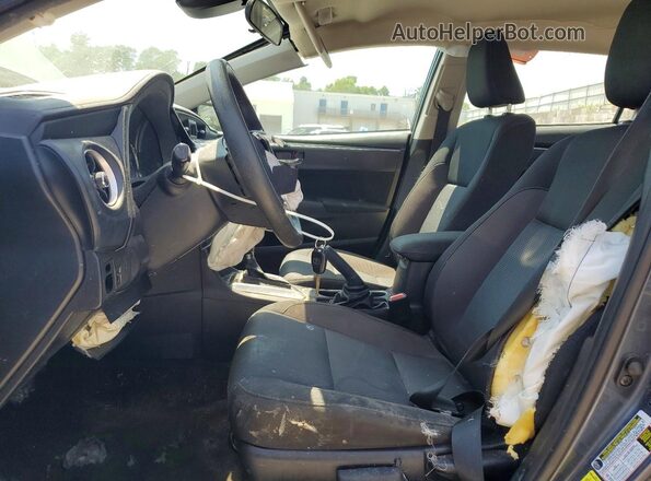 2T1BURHE1JC974983 2018 TOYOTA COROLLA Gray Widok wnętrza z przodu