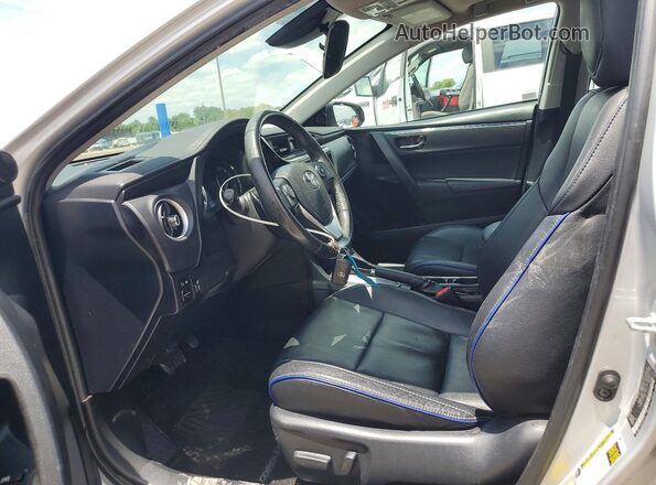 2T1BURHE2HC769330 2017 TOYOTA COROLLA Gray Front interior view
