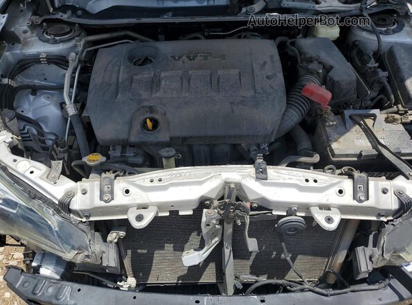 2T1BURHE2HC769330 2017 TOYOTA COROLLA Gray Rear interior view