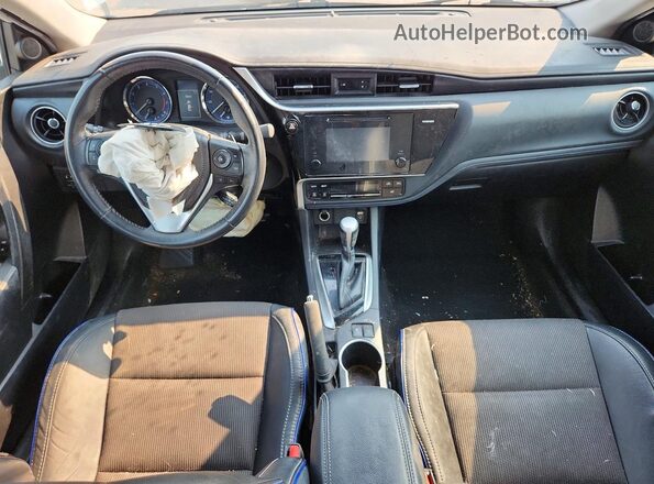 2T1BURHE2HC846293 2017 TOYOTA COROLLA Белый Вид панели приборов