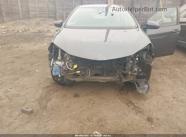 2T1BURHE2JC037883 2018 TOYOTA COROLLA Gray Widok z przodu