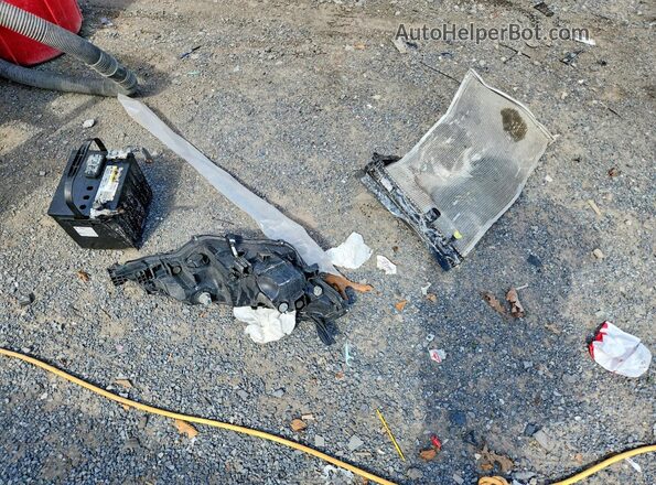 2T1BURHE2JC081706 2018 TOYOTA COROLLA Синий Вид подкапотного пространства