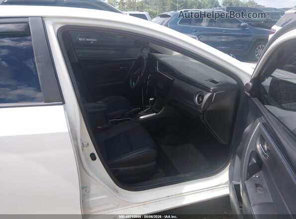 2T1BURHE2JC095380 2018 TOYOTA COROLLA White Front interior view