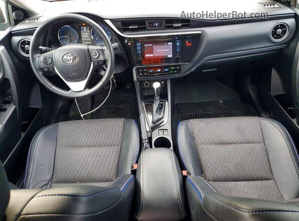 2T1BURHE2JC122741 2018 TOYOTA COROLLA Blue Առջևի վահանակի տեսք