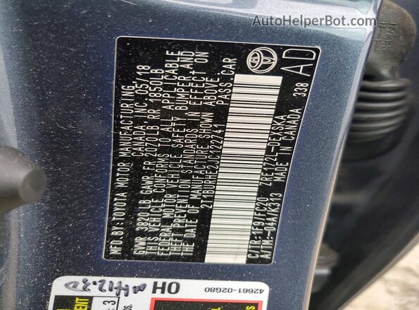 2T1BURHE2JC122741 2018 TOYOTA COROLLA Blue Շարժիչի բաժամունքի տեսք