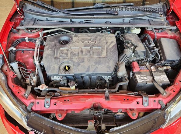 2T1BURHE2JC123422 2018 TOYOTA COROLLA Red Widok wnętrza z tyłu