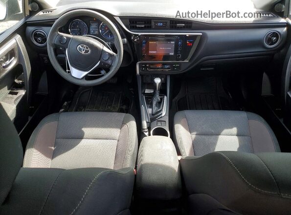 2T1BURHE2KC125298 2019 TOYOTA COROLLA White Vista del salpicadero