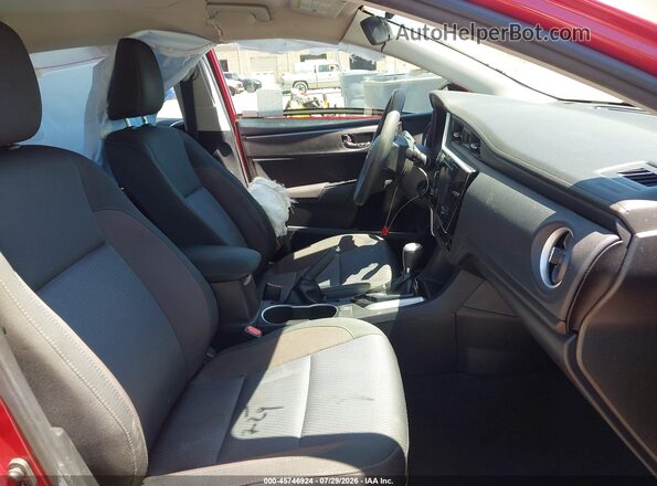 2T1BURHE2KC134910 2019 TOYOTA COROLLA Красный Вид салона спереди