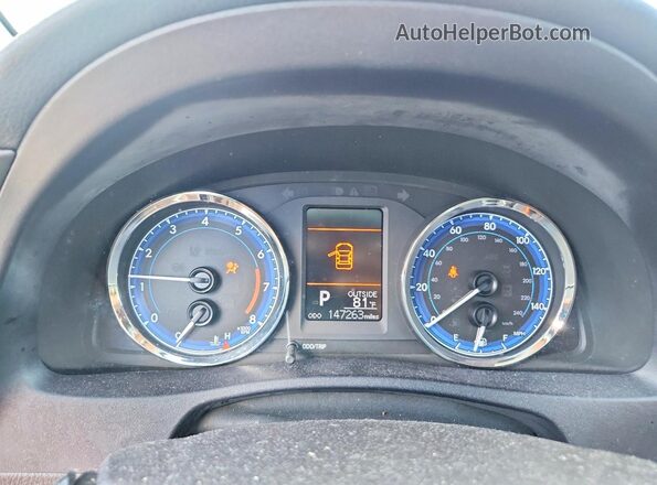 2T1BURHE2KC150086 2019 TOYOTA COROLLA Silver Widok zestawu wskaźników