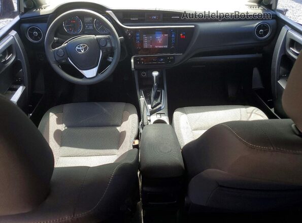 2T1BURHE2KC173545 2019 TOYOTA COROLLA Синий Вид панели приборов