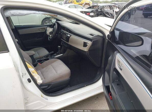 2T1BURHE3GC697648 2016 TOYOTA COROLLA White Widok wnętrza z przodu