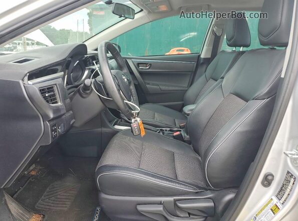 2T1BURHE3GC703951 2016 TOYOTA COROLLA Серебряный Вид салона спереди