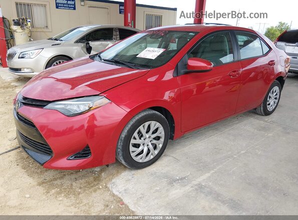 2T1BURHE3HC815649 2017 TOYOTA COROLLA Red Przód lewy