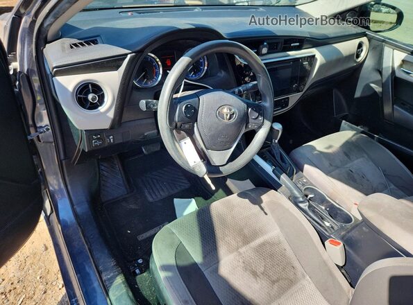 2T1BURHE3HC831866 2017 TOYOTA COROLLA Charcoal Вид панелі приладів