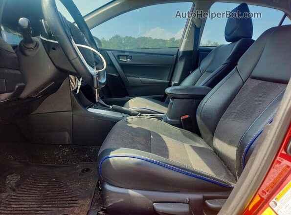 2T1BURHE3HC916576 2017 TOYOTA COROLLA Red Front interior view