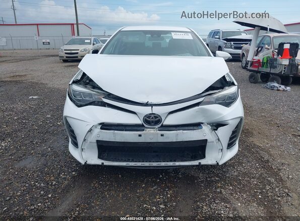 2T1BURHE3HC929814 2017 TOYOTA COROLLA Белый Вид спереди
