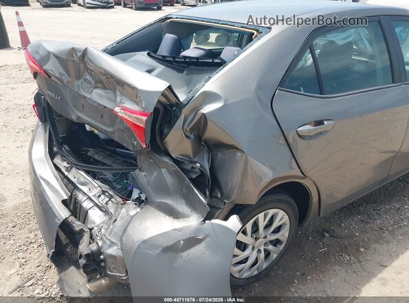 2T1BURHE3JC061450 2018 TOYOTA COROLLA Gray Vista frontal