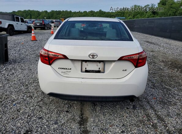 2T1BURHE3JC061691 2018 TOYOTA COROLLA White Вид ззаду