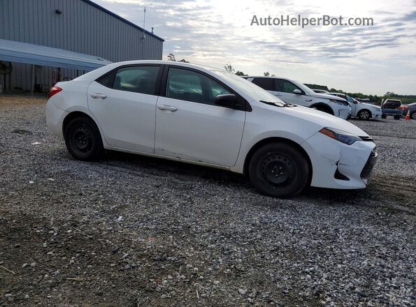 2T1BURHE3JC061691 2018 TOYOTA COROLLA White Передня права чверть