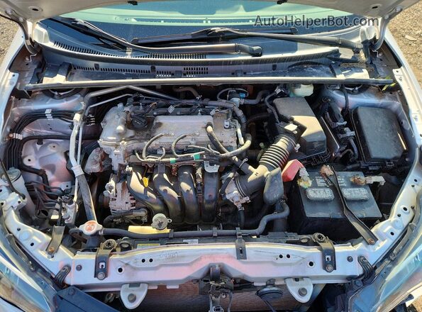 2T1BURHE3JC086798 2018 TOYOTA COROLLA Silver Vista interior trasera