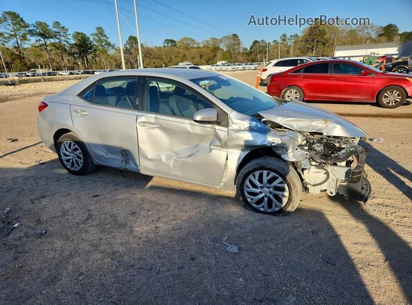 2T1BURHE3JC103115 2018 TOYOTA COROLLA Gray Delantero derecho