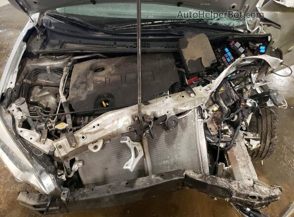 2T1BURHE4GC703537 2016 TOYOTA COROLLA Silver Rear interior view