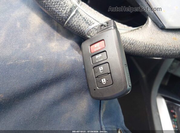 2T1BURHE4HC774819 2017 TOYOTA COROLLA White წინა პანელის ხედი