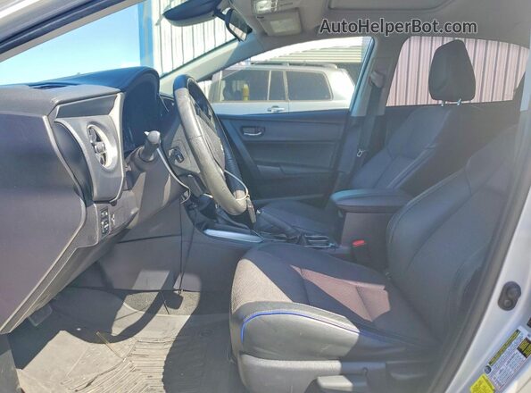 2T1BURHE4JC008028 2018 TOYOTA COROLLA Silver Սալոնի դիմացի տեսք