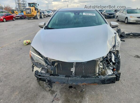 2T1BURHE4JC029042 2018 TOYOTA COROLLA Silver Դիմացի տեսք