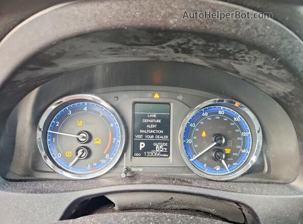2T1BURHE4JC029042 2018 TOYOTA COROLLA Silver Սարքավորումների վահանակի տեսք