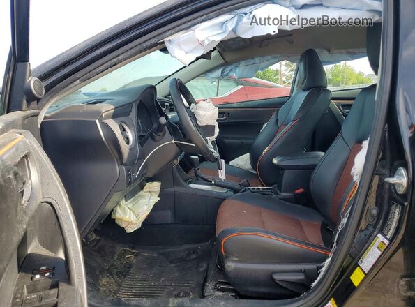 2T1BURHE4JC047167 2018 TOYOTA COROLLA Черный Вид салона спереди