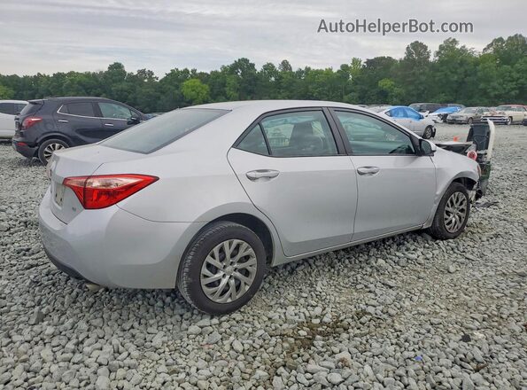 2T1BURHE4JC115192 2018 TOYOTA COROLLA Silver Tył prawy